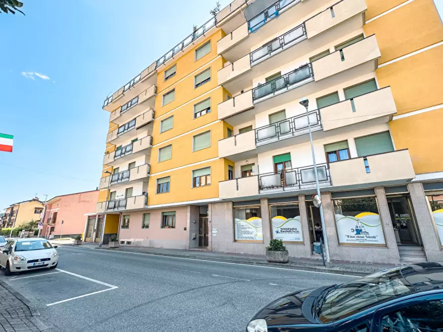 Immagine 31 di Attico in vendita  in Corso Matteotti a Serravalle Sesia