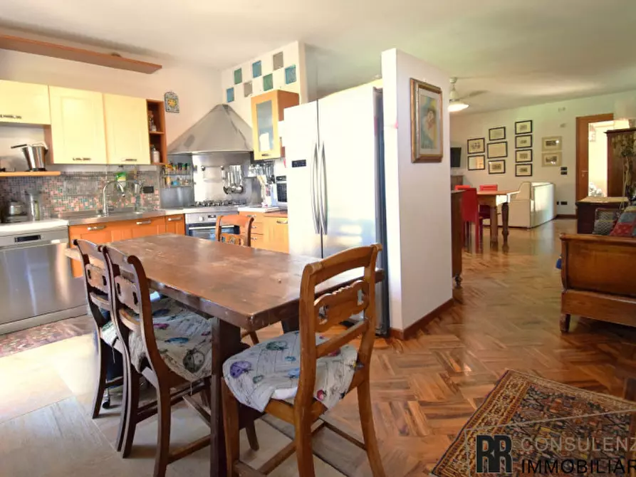 Immagine 5 di Villetta a schiera in vendita  in Via dei Peschi a Pescantina