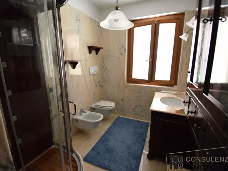 Immagine 10 di Villetta a schiera in vendita  in Via dei Peschi a Pescantina