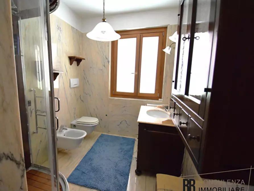 Immagine 11 di Villetta a schiera in vendita  in Via dei Peschi a Pescantina