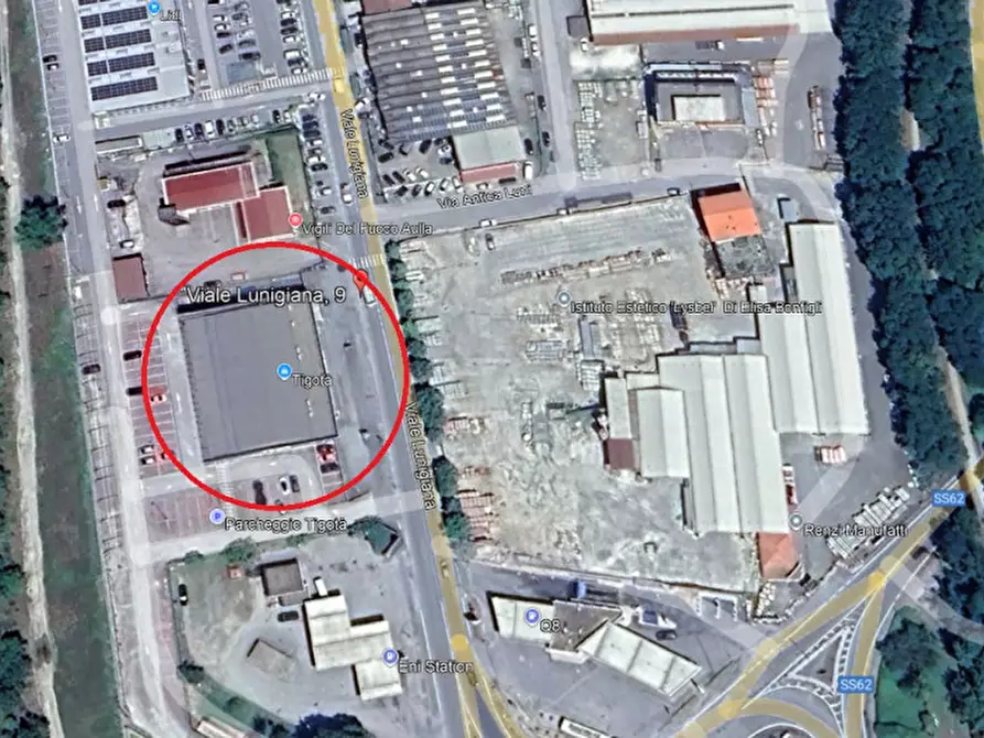 Immagine 7 di Magazzino in vendita  in Viale Lunigiana 9 a Aulla