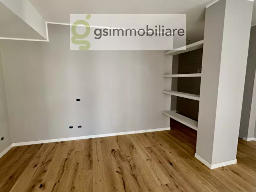 Immagine 1 di Appartamento in vendita  in Via Monte Ortigara, 44 a Brescia