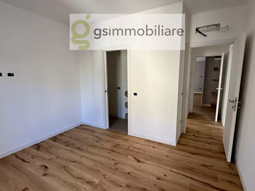 Immagine 11 di Appartamento in vendita  in Via Monte Ortigara, 44 a Brescia