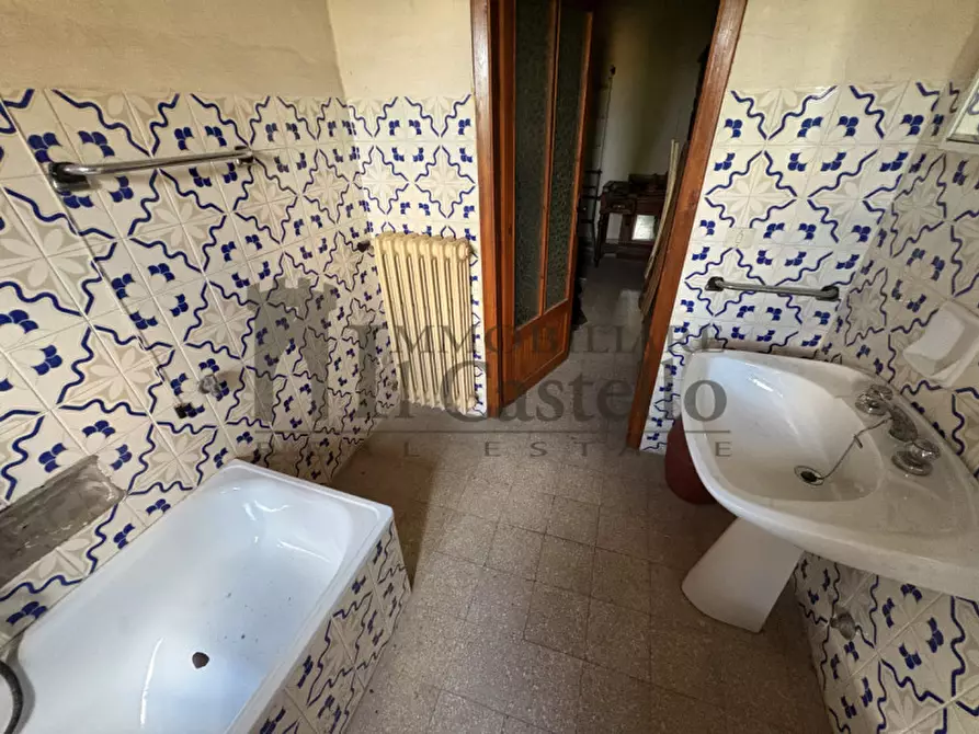 Immagine 5 di Villetta a schiera in vendita  in Via cavour a Castiglione Del Lago