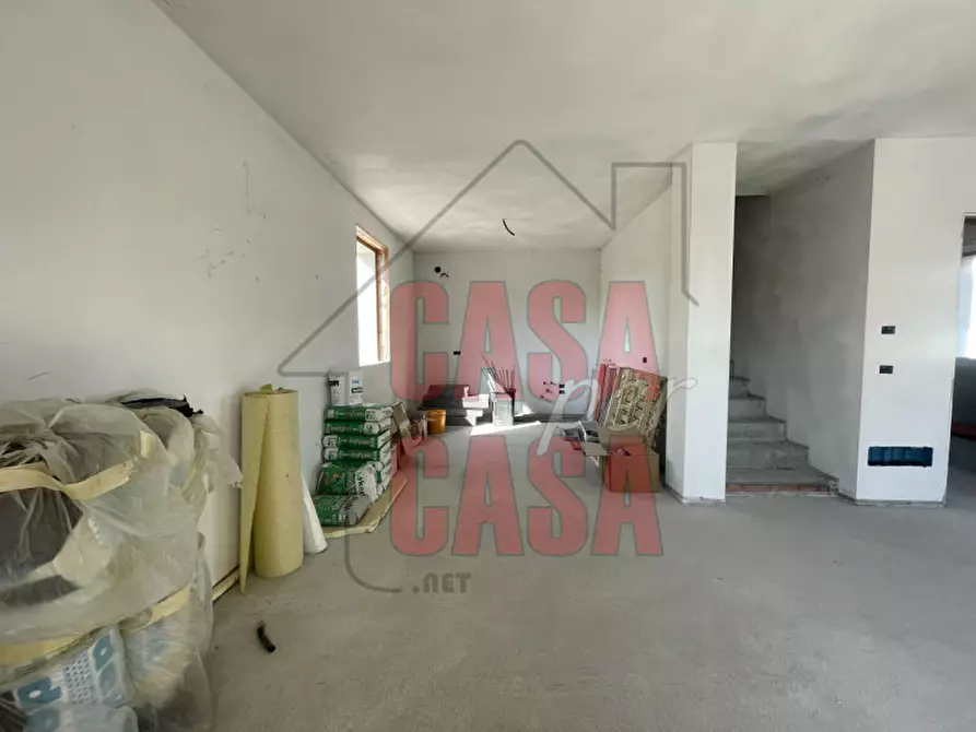 Immagine 1 di Casa trifamiliare in vendita  in Via Guglielmo Marconi a Borgo Veneto