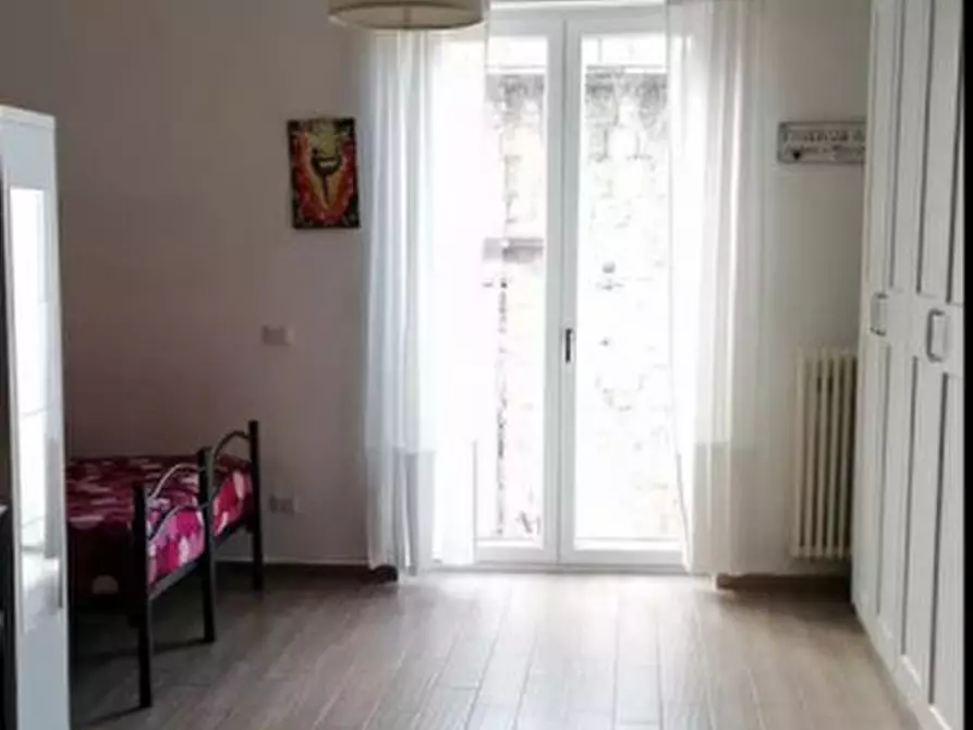 Immagine 12 di Appartamento in affitto  in via santa teresella degli spagnoli 1 a Napoli