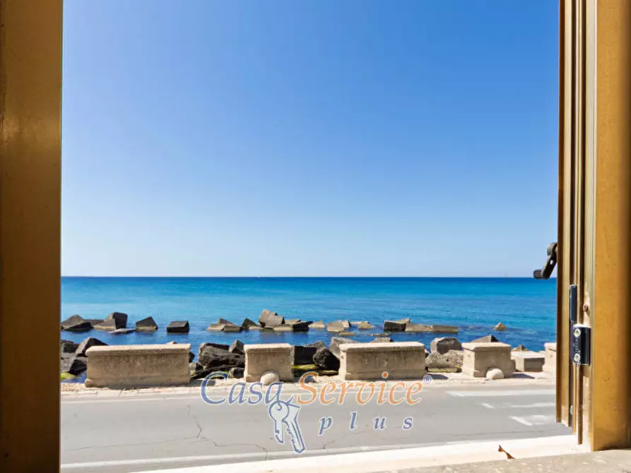 Immagine 32 di Casa indipendente in vendita  in Via Alfonso Castriota a Gallipoli