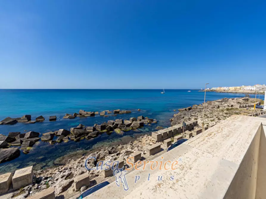 Immagine 41 di Casa indipendente in vendita  in Via Alfonso Castriota a Gallipoli