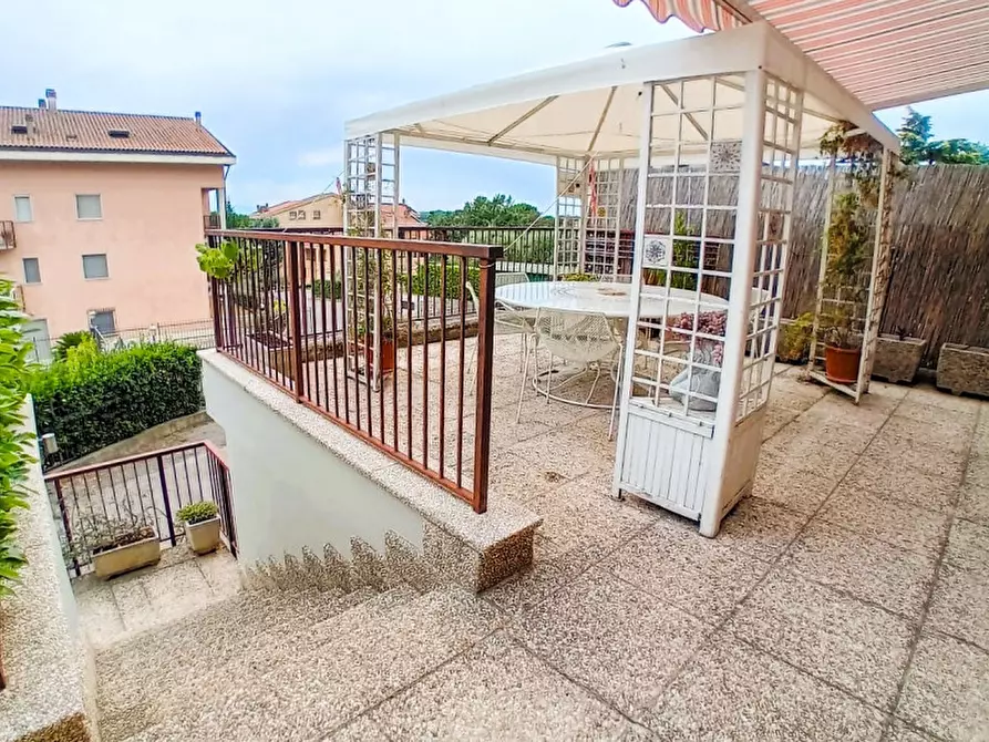 Immagine 20 di Appartamento in vendita  in Via Ezio Vignoli a Passignano Sul Trasimeno