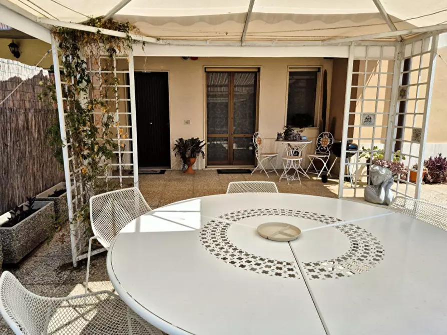 Immagine 24 di Appartamento in vendita  in Via Ezio Vignoli a Passignano Sul Trasimeno