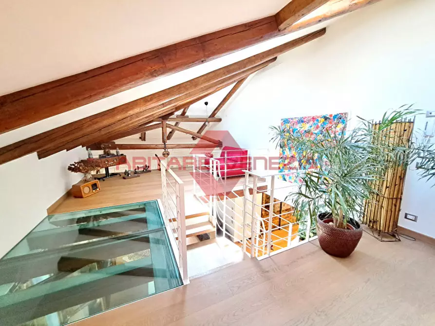 Immagine 23 di Appartamento in vendita  in Campo Stringari a Venezia