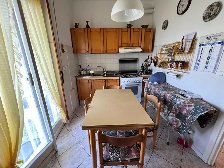 Immagine 39 di Attico in vendita  in Via Gabriele D'Annunzio a San Remo