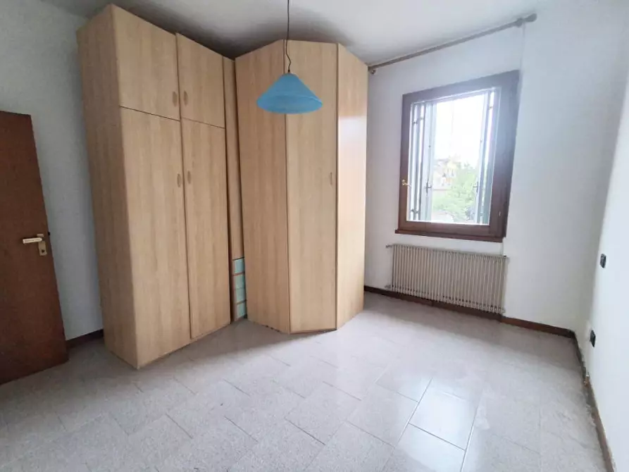 Immagine 14 di Appartamento in vendita  in Strada Postumia 226 a Vicenza