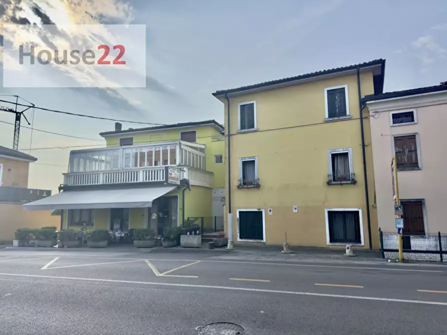 Immagine 17 di Appartamento in vendita  in Strada Postumia 226 a Vicenza