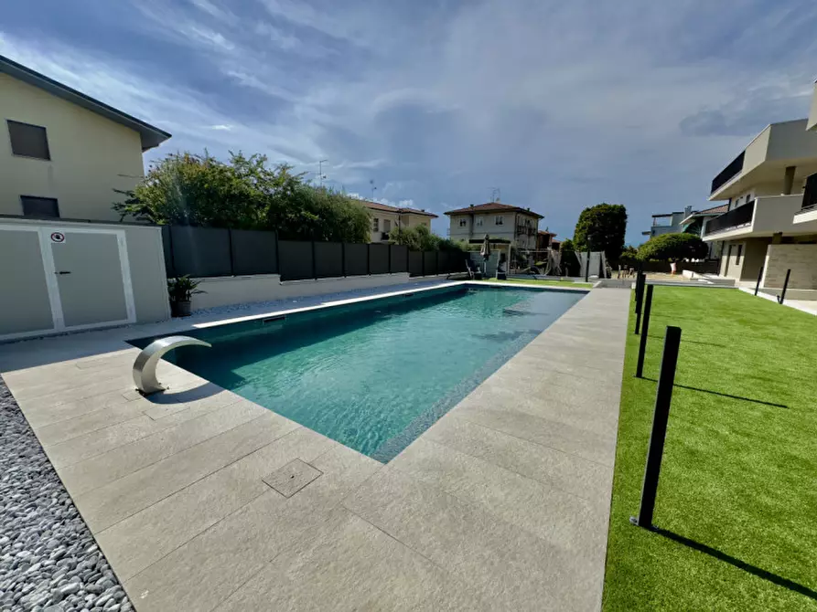 Immagine 4 di Appartamento in affitto  in vicolo casara a Lazise