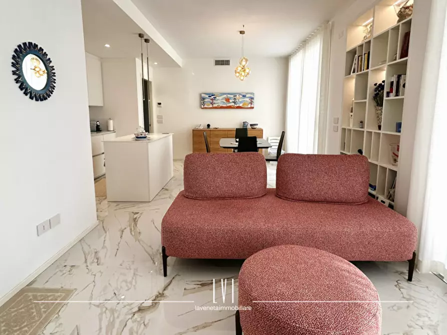 Immagine 6 di Appartamento in vendita  in Accesso nono di via Andrea Bafile n.10 a Jesolo