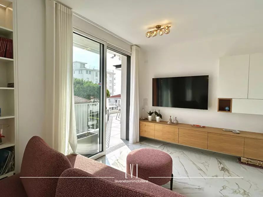 Immagine 12 di Appartamento in vendita  in Accesso nono di via Andrea Bafile n.10 a Jesolo