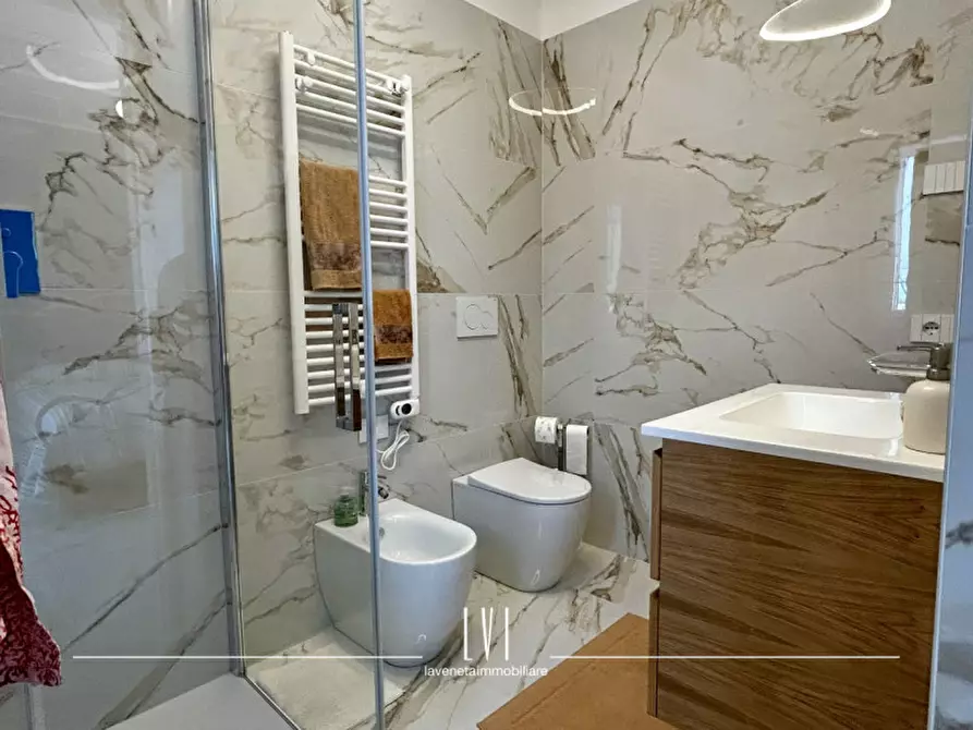 Immagine 22 di Appartamento in vendita  in Accesso nono di via Andrea Bafile n.10 a Jesolo