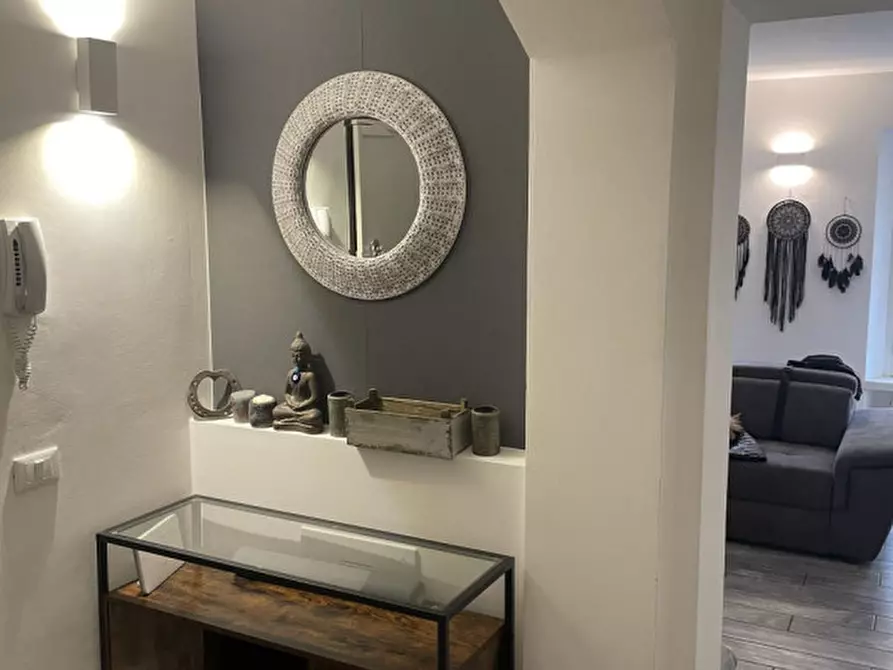 Immagine 1 di Appartamento in vendita  in Via Emilia Centro, 291 a Modena