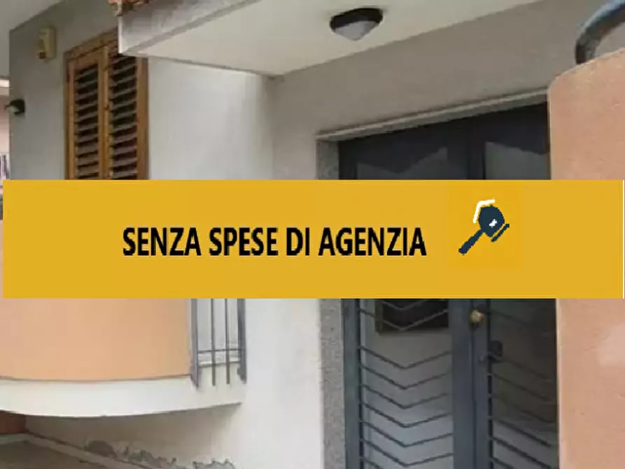 Immagine 2 di Appartamento in vendita  in Via Salvo D'Acquisto, 40/C a Aci Catena