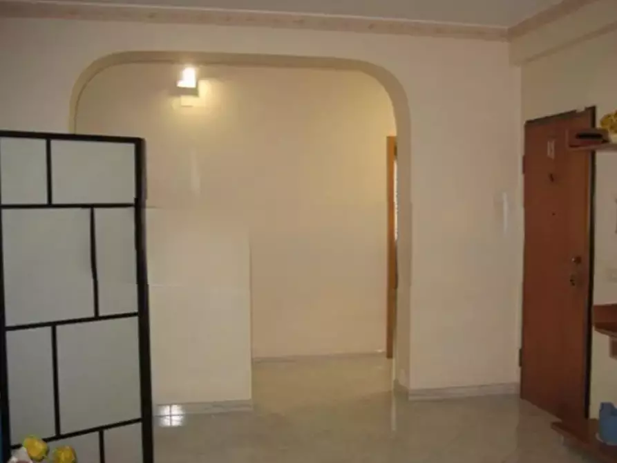 Immagine 4 di Appartamento in vendita  in Via Salvo D'Acquisto, 40/C a Aci Catena