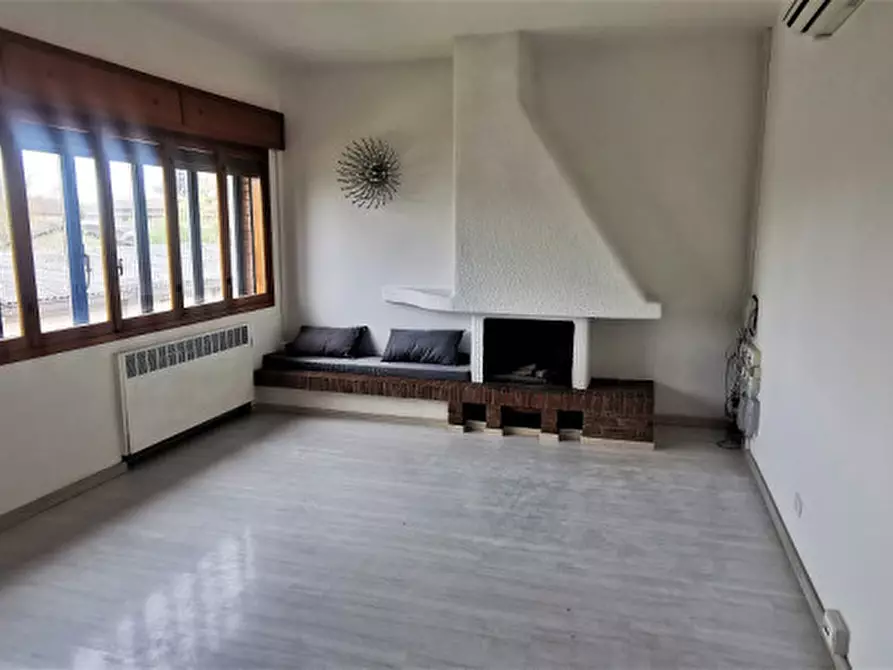 Immagine 8 di Ufficio in vendita  in VIA CASELLE - CA' RICCHI a San Lazzaro Di Savena