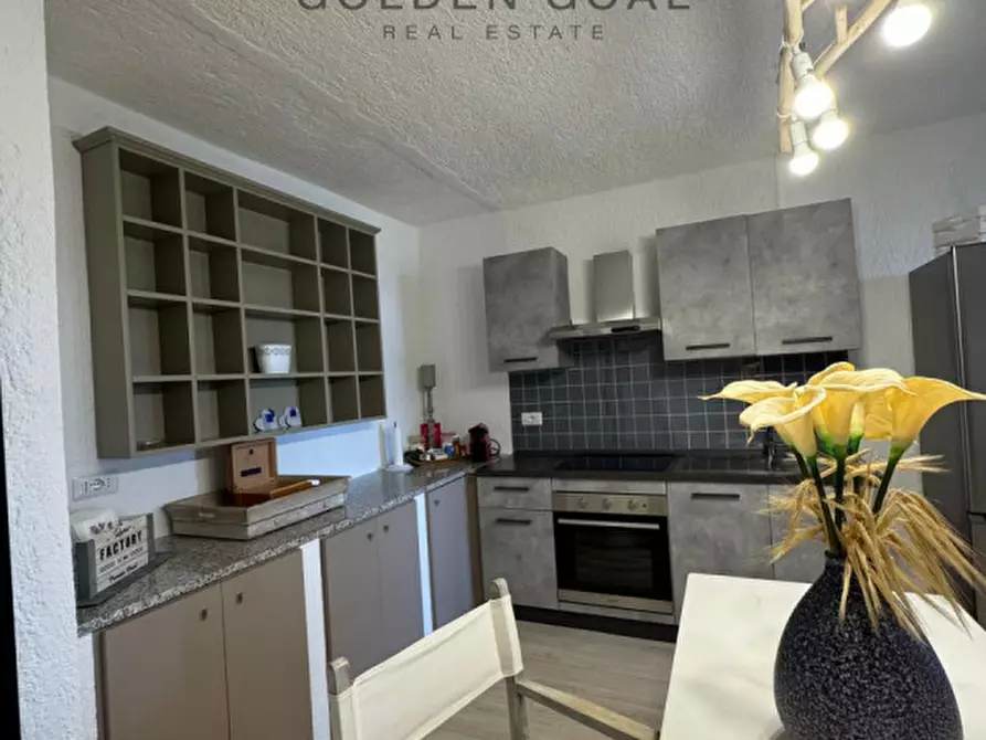 Immagine 3 di Appartamento in vendita  in Via Cugnana a Olbia