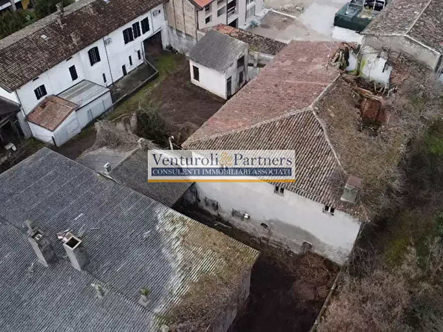Immagine 4 di Rustico / casale in vendita  in VIA MORANDI a Lonato del Garda