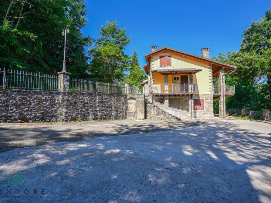 Immagine 5 di Casa bifamiliare in vendita  in Via Castel dell'Alpi a San Benedetto Val Di Sambro
