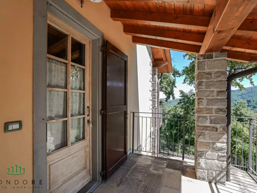 Immagine 6 di Casa bifamiliare in vendita  in Via Castel dell'Alpi a San Benedetto Val Di Sambro