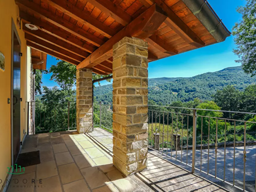 Immagine 7 di Casa bifamiliare in vendita  in Via Castel dell'Alpi a San Benedetto Val Di Sambro