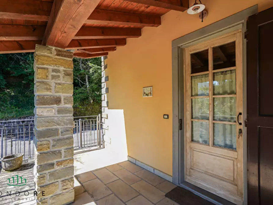 Immagine 8 di Casa bifamiliare in vendita  in Via Castel dell'Alpi a San Benedetto Val Di Sambro