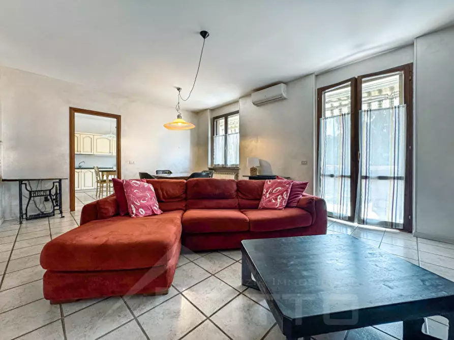 Immagine 2 di Villetta a schiera in vendita  in via strera 68b a Oleggio