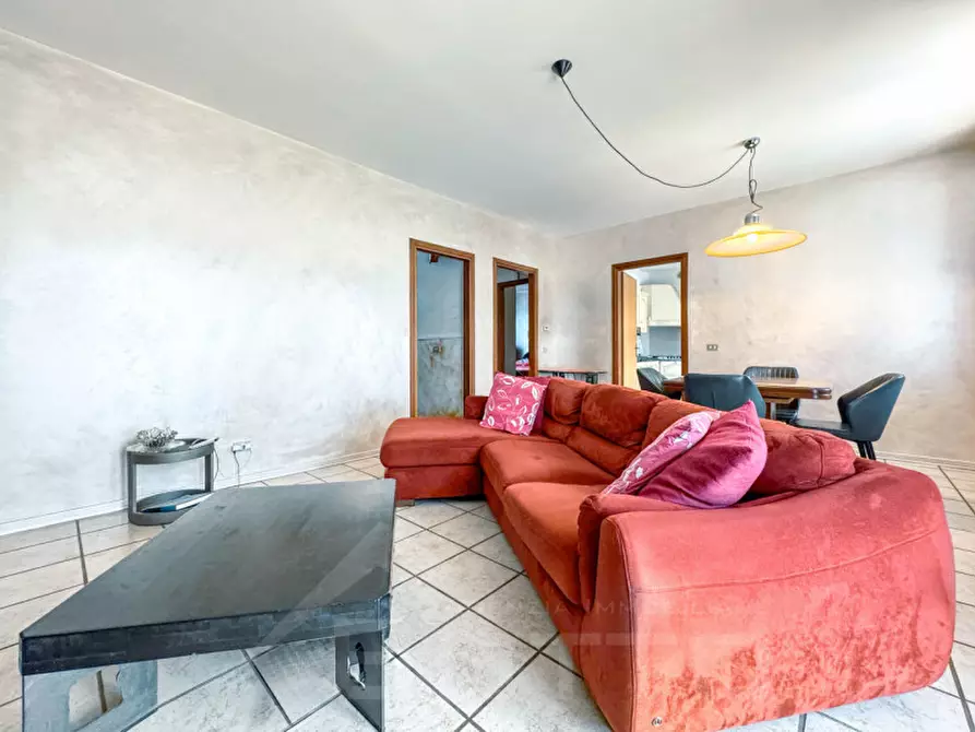 Immagine 6 di Villetta a schiera in vendita  in via strera 68b a Oleggio