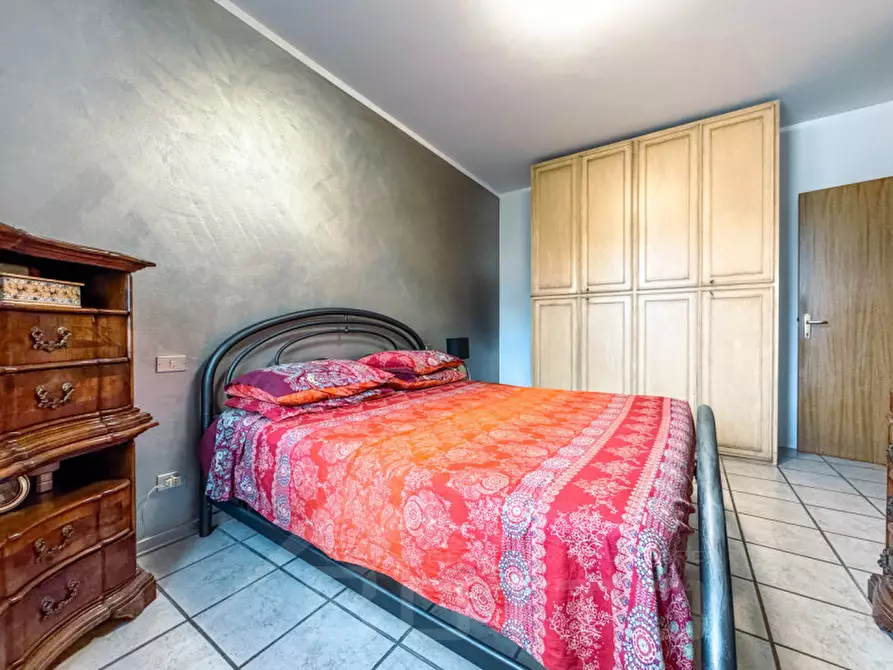 Immagine 11 di Villetta a schiera in vendita  in via strera 68b a Oleggio