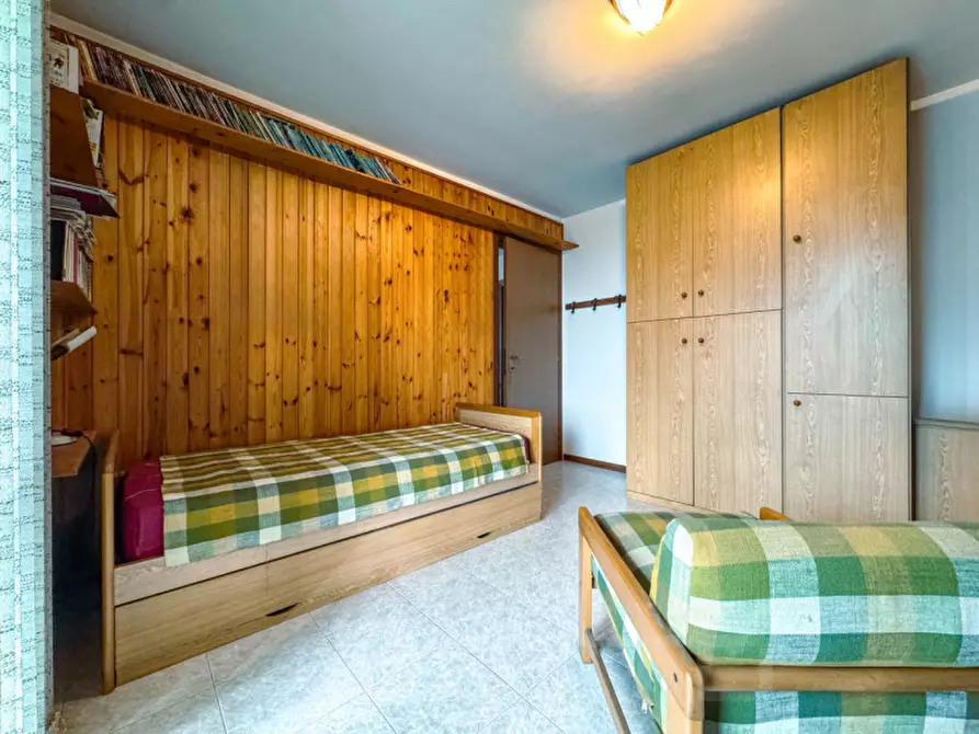 Immagine 18 di Villetta a schiera in vendita  in via strera 68b a Oleggio