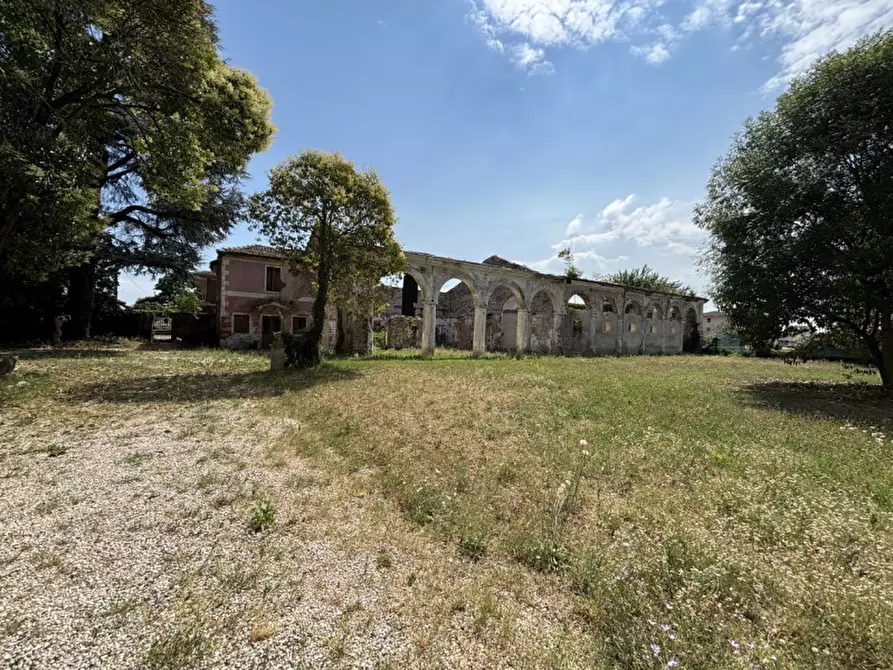 Immagine 15 di Villa in vendita  in Via Pasini a Isola Vicentina