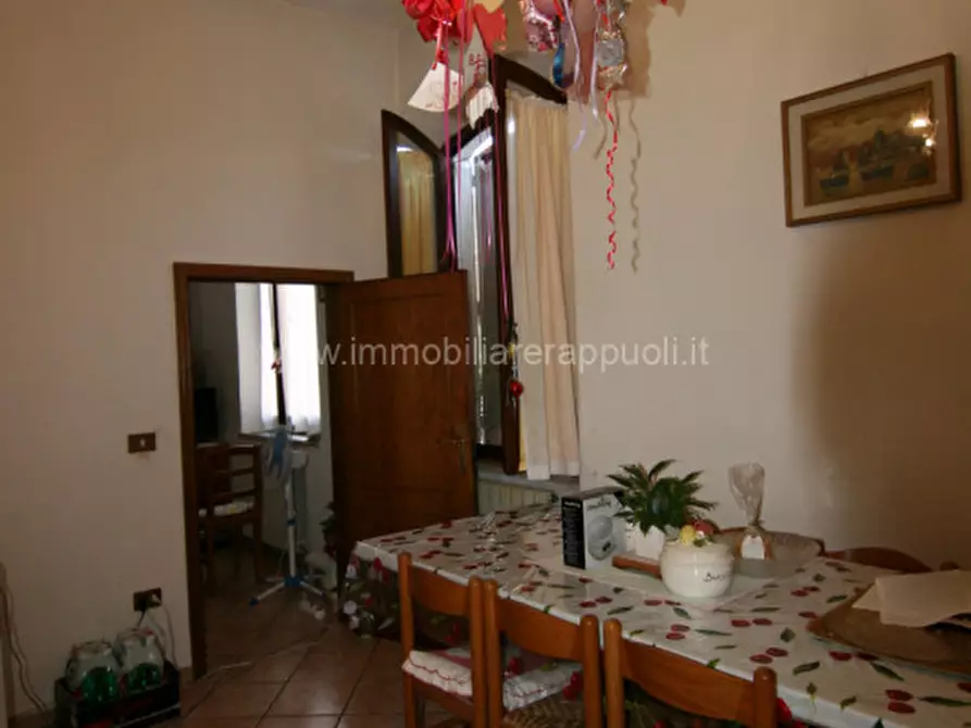 Immagine 3 di Appartamento in vendita  a Torrita Di Siena