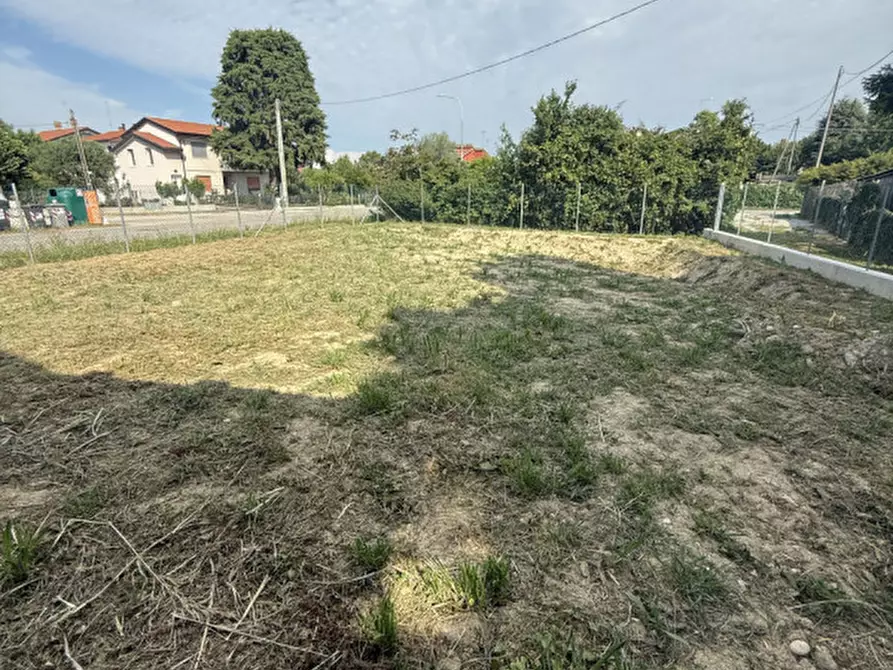 Immagine 2 di Casa bifamiliare in vendita  in via frassinelli a Martellago