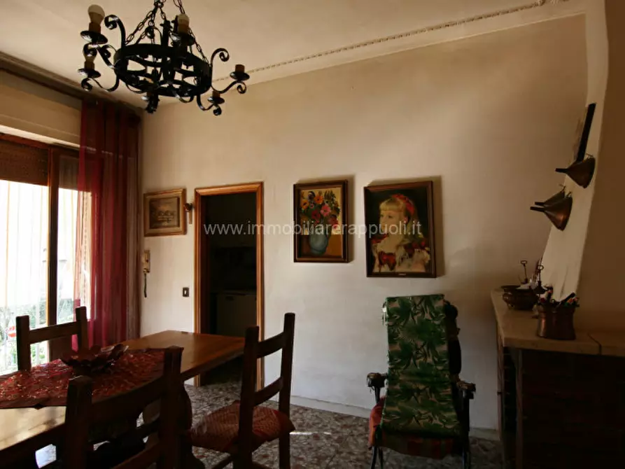 Immagine 1 di Casa indipendente in vendita  a Torrita Di Siena