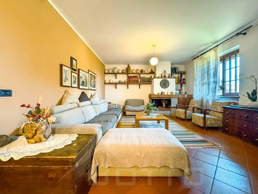 Immagine 13 di Villa in vendita  in via san giovanni 166 a Oleggio