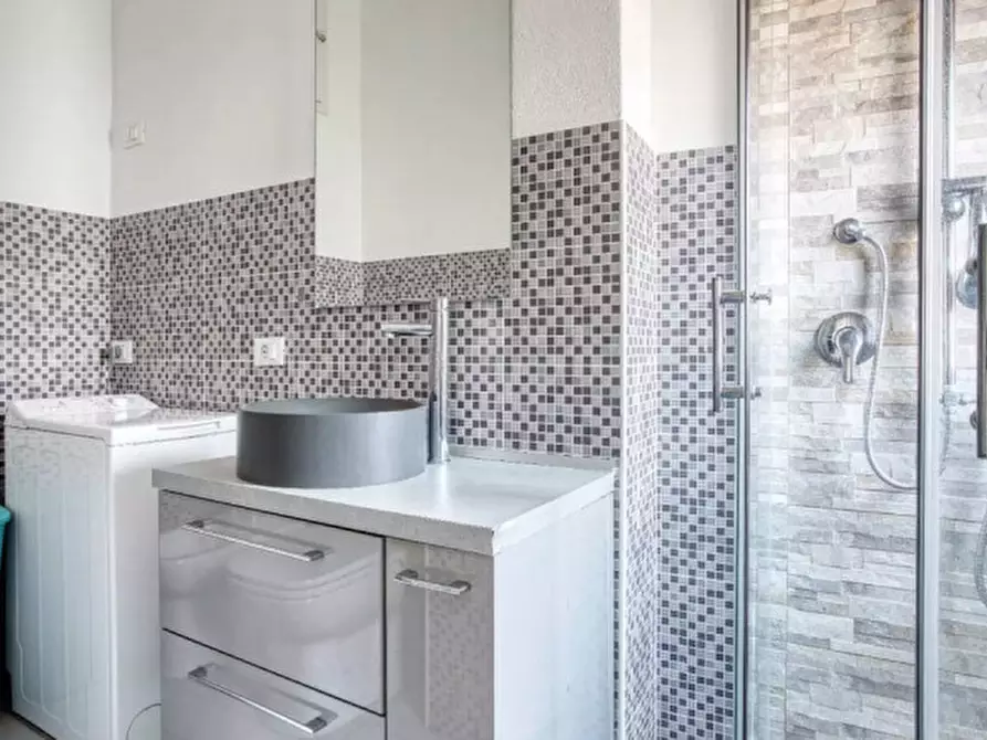 Immagine 12 di Appartamento in affitto  in Via Melchiorre Delfico a Milano