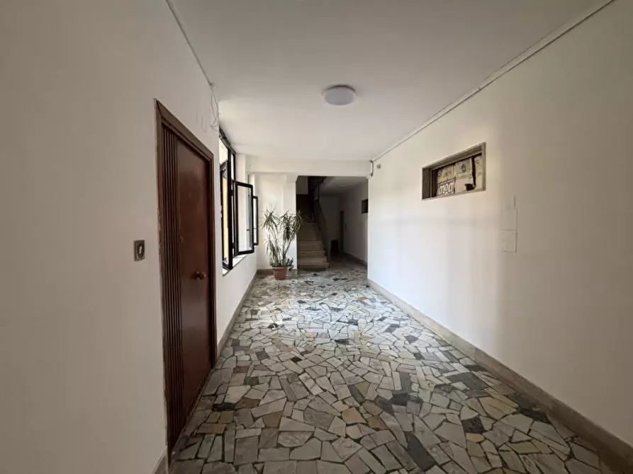 Immagine 8 di Appartamento in vendita  in Via Abruzzo 8 a Torre Del Greco