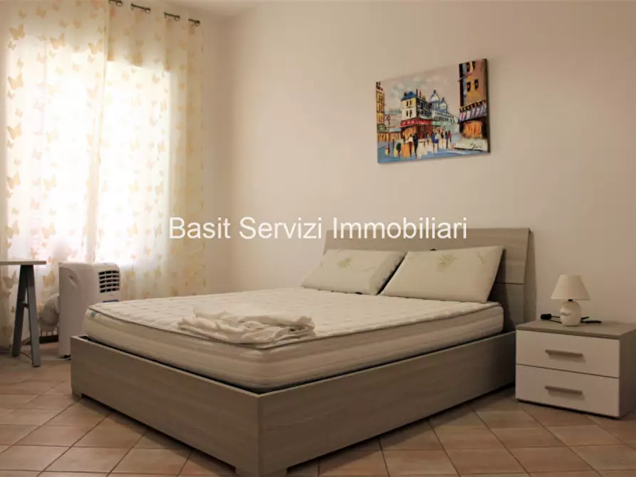 Immagine 11 di Appartamento in affitto  in Via dei Sabelli a Roma