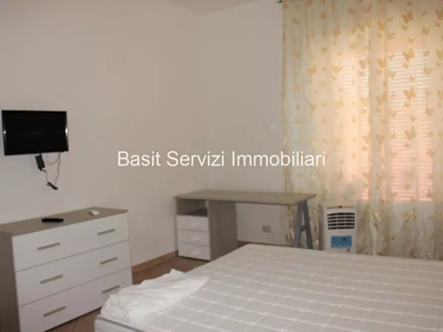 Immagine 13 di Appartamento in affitto  in Via dei Sabelli a Roma
