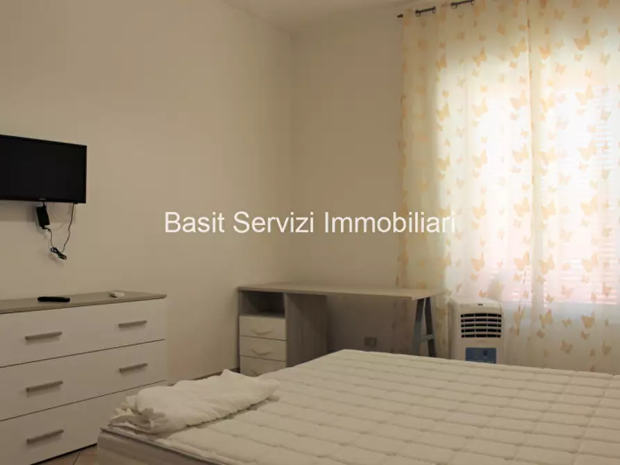 Immagine 14 di Appartamento in affitto  in Via dei Sabelli a Roma