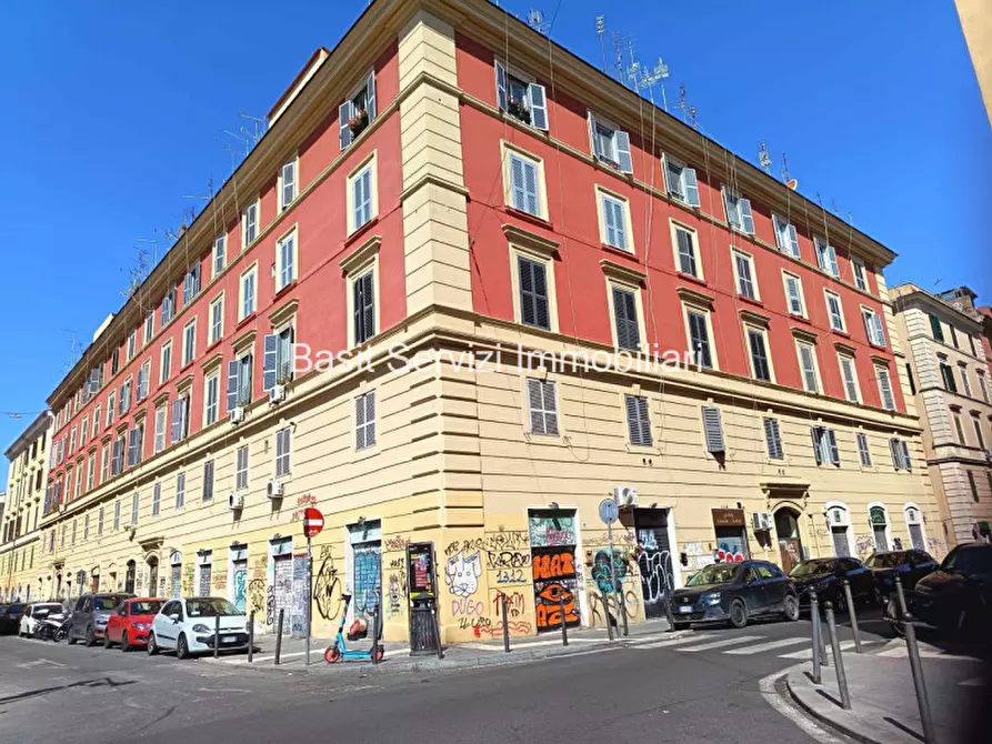 Immagine 29 di Appartamento in affitto  in Via dei Sabelli a Roma