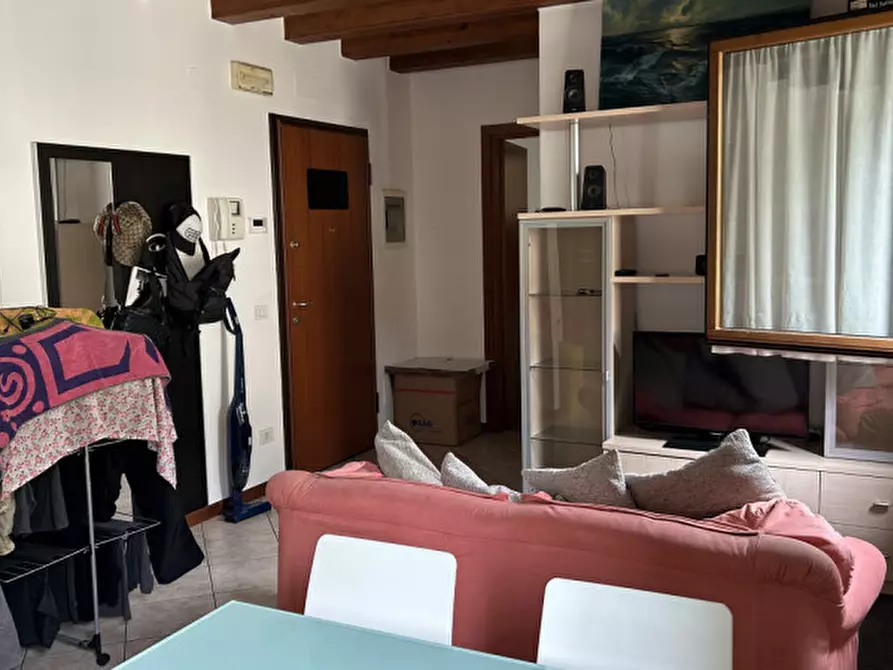 Immagine 3 di Appartamento in vendita  in Via Verdi 1 a Schio