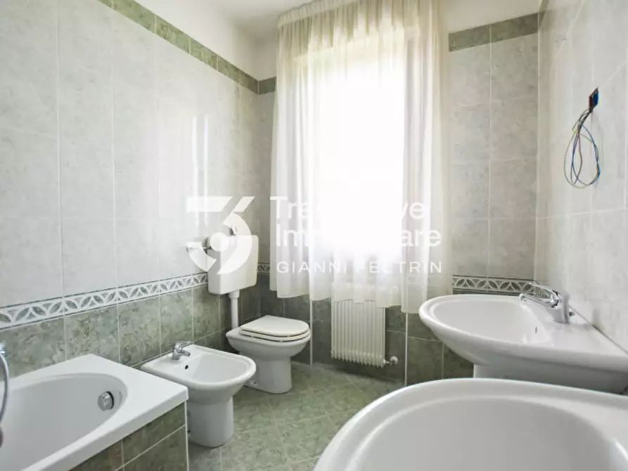 Immagine 17 di Attico in vendita  in Via Chiesa a Paese