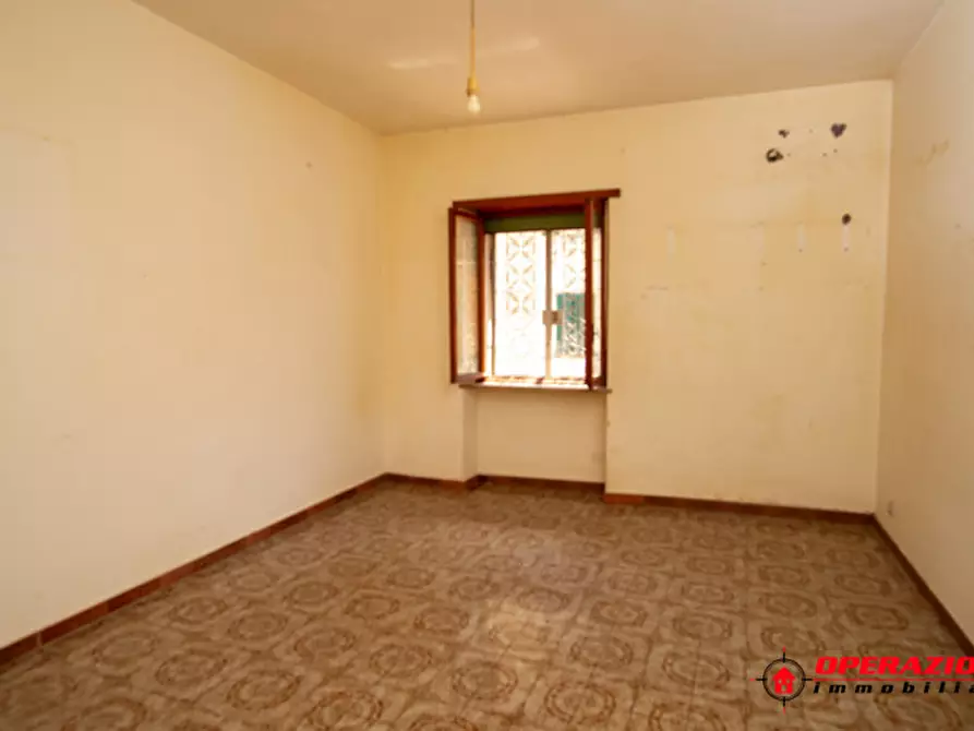 Immagine 8 di Appartamento in vendita  in Via Basilio Puoti a Roma